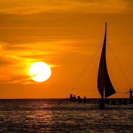 Sur Beach Resort Boracay Balabag  Bagian luar foto